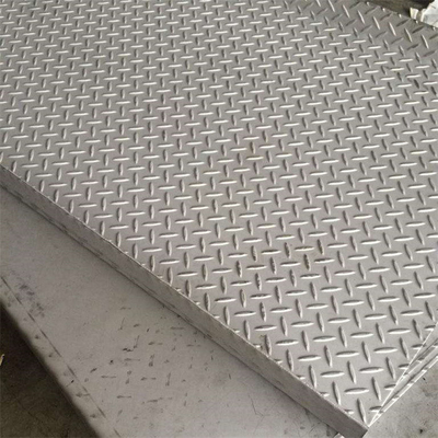 Warm gewalzter Edelstahl 304 prägte Blätter 1500 * 6000mm rutschfestes 10mm