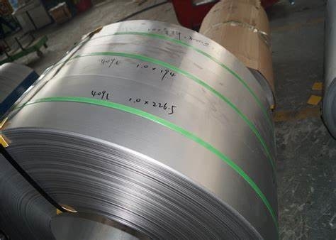 1220mm 0.4mm Edelstahlblech-Rollen-BA Wasser-Transport SS bedecken Spule