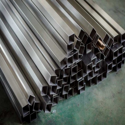 60 * 60mm 304 Ende ASTM AISI des Edelstahl-Vierkantrohr-2mm der Stärke-2B