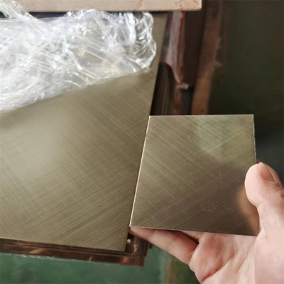 Farbplatte AISI des Edelstahl-304 fertigte verschiedene Oberflächenfarbe 1500 * 6000mm Stärke der Größen-2mm besonders an