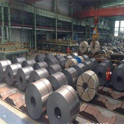 410 Edelstahlspulen chinesische SS Spulen Streifen ASTM 1250mm Breite 1mm Dicke 2B Oberfläche