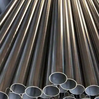ASMT 201 Kaltgewalzte Oberfläche Nahtlose Dekoration Rohre aus Edelstahl 2,7 mm Dicke DN 25 Edelstahl Dekoration Treppengeländer