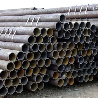 S235JR Warmgewalzte Kohlenstoffstahlseamless Rohre Leichte Stahlölröhren 0,8 mm Dicke 26 mm OD EN