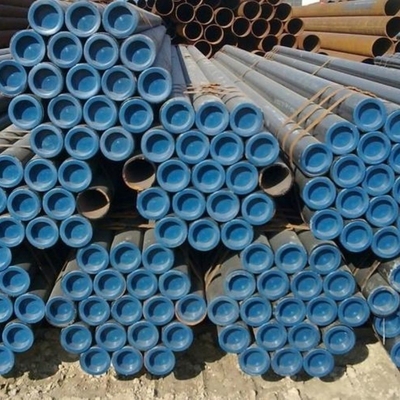 ASTM EN JIS Warmwalzen Weit verbreitete Nahtlose Rohre aus Kohlenstoffstahl mit Kappe