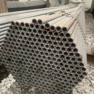 JIS SS400 Standard Kaltgewalzte Kohlenstoffstahl nahtlose Rohre Leichte Stahlröhre 0,75 mm Dicke 23 mm OD EN