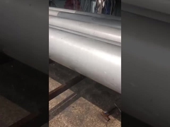 304/304L-Rohre aus Edelstahl werden vor der Lieferung gewaschen