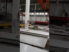 Schaufenster für das Lager für Edelstahlbleche