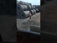 Mechanische Armkämpfe mit Lavaspulver